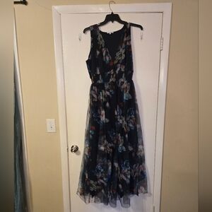 Floral Sleeveless Dress - Multicolor